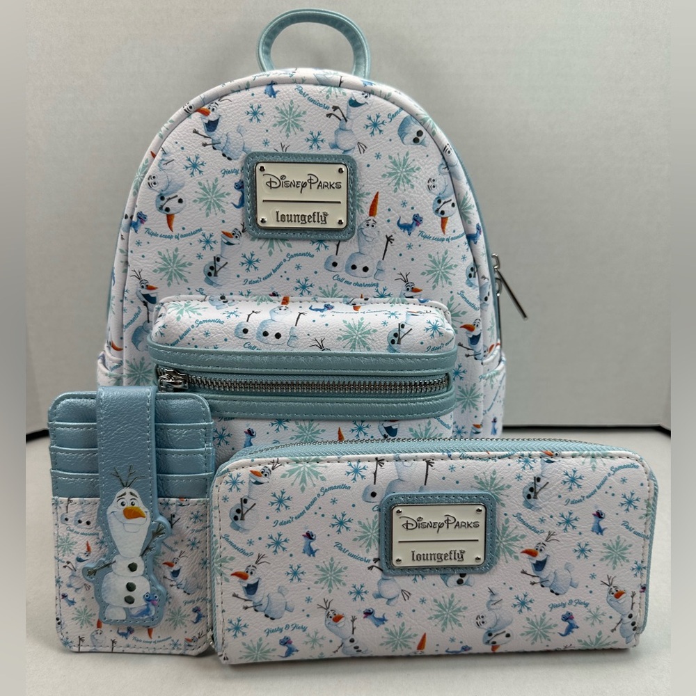 Loungefly Disney Frozen Olaf AOP complete set
